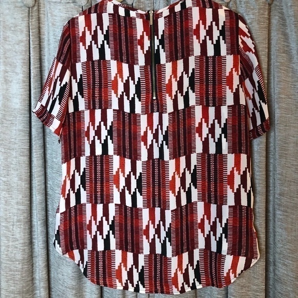 Michael Michael Kors Red & Cream Southwestern Print Sheer Short Sleeve Top Small - Picture 9 of 13